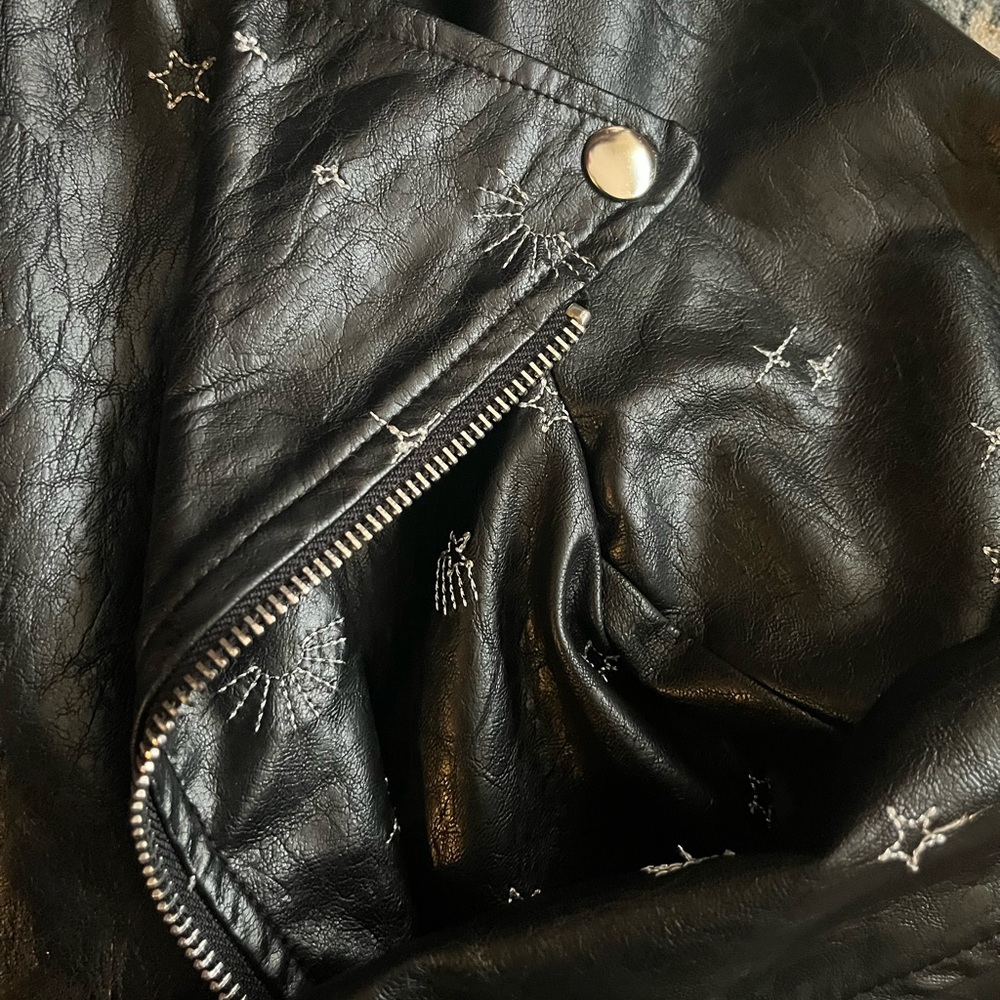 constellation black leather jacket - Picture 3 of 4